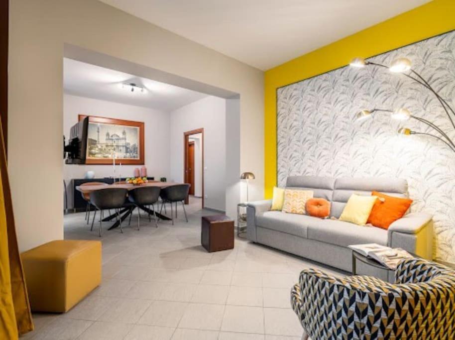 Terrazza San Domenico Apartment Palermo Luaran gambar